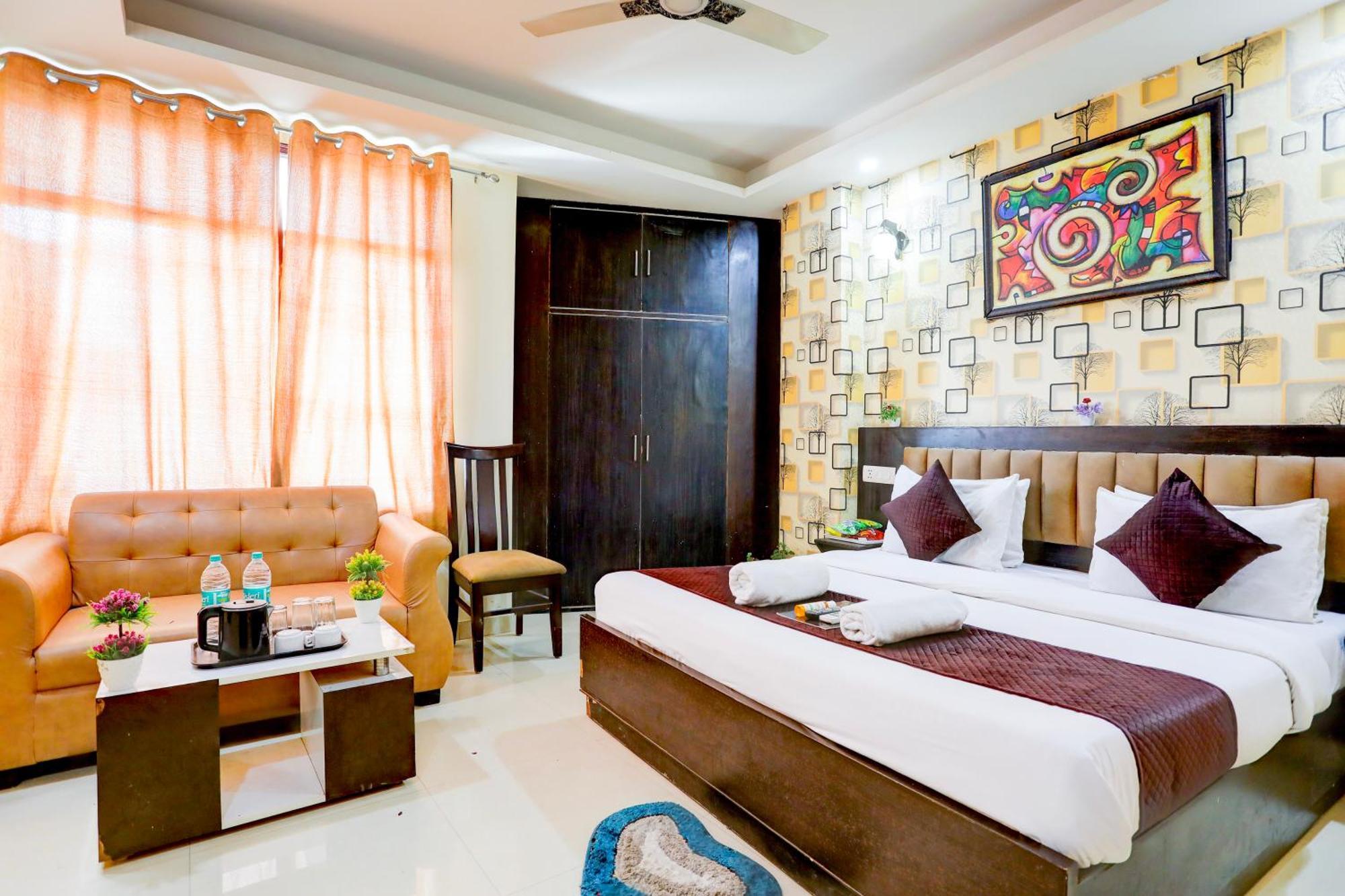 Hotel Luxury Global New Delhi Ngoại thất bức ảnh